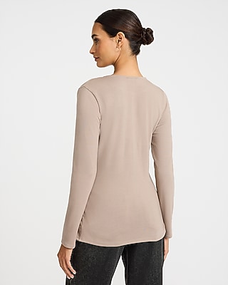 Crew Neck Long Sleeve Cutaway Hem Knit Cardigan