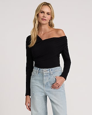 Asymmetrical Neck Long Sleeve Ruched Tee