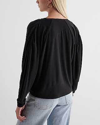 Skimming V-Neck Long Sleeve Pleated Shoulder Top