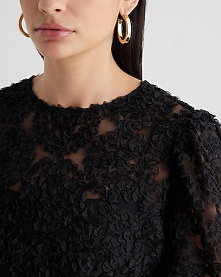 Textured Floral Crew Neck Puff Sleeve Top