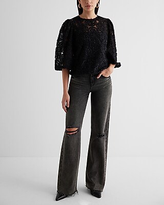 Textured Floral Crew Neck Puff Sleeve Top