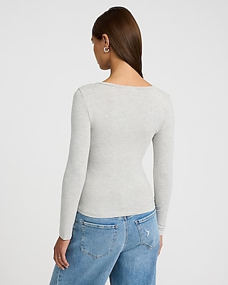 Supersoft Fitted V-Neck Long Sleeve Tee
