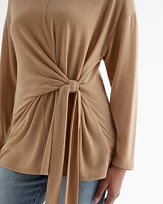 Skimming Lightweight Crew Neck Long Sleeve Tie Front Tee - thumbnail 9