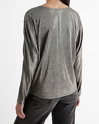 Skimming Textured Foil V-Neck Twist Front Draped Top