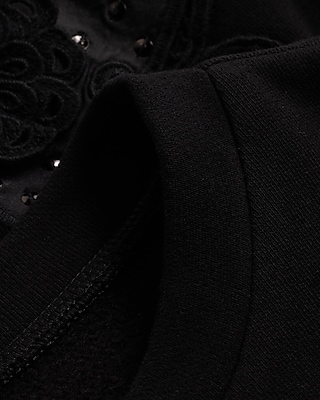 Floral Embellished Crew Neck Fleece Sweatshirt