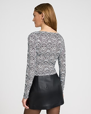 Boat Neck Long Sleeve Ruched Tee