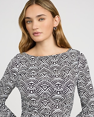 Boat Neck Long Sleeve Ruched Tee