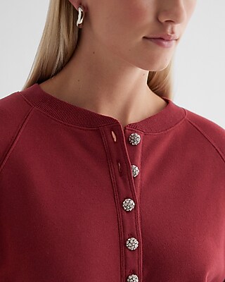 EX HENLEY SWTSHRT W CRYSTAL BUTTONS 8611219:TRUE WHITE:S