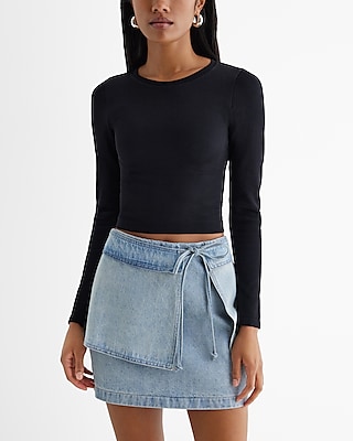 Seamless Contour Cropped Long Sleeve Top, Black