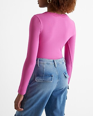 Fitted Scoop Neck Lace Trim Long Sleeve Tee