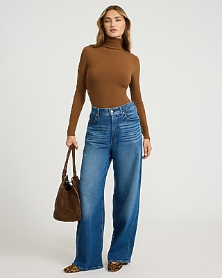 Fitted Ribbed Mock Neck Long Sleeve Tee