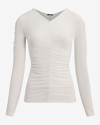 Fitted V-Neck Long Sleeve Ruched Tee