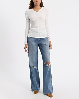 Fitted V-Neck Long Sleeve Ruched Tee