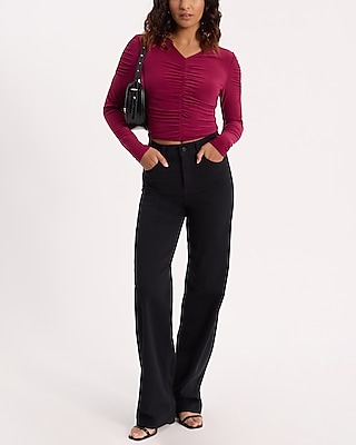 Fitted V-Neck Long Sleeve Ruched Tee