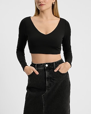 Body Contour High Compression V-Neck Long Sleeve Cropped Tee