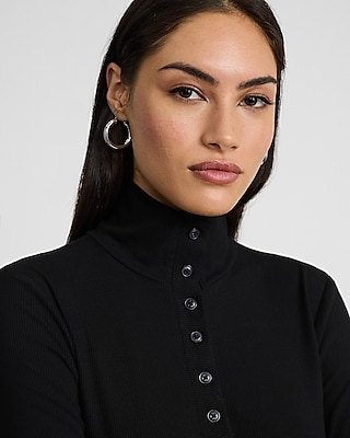 Ribbed Mock Neck Long Sleeve Button Front Tee