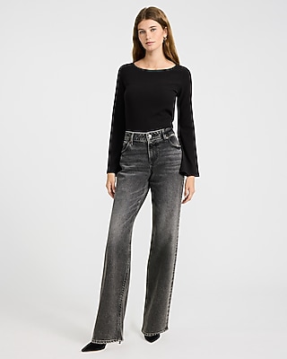 Ribbed Boat Neck Bell Sleeve Tee