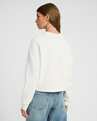 Crest Graphic Crew Neck Fleece Sweatshirt