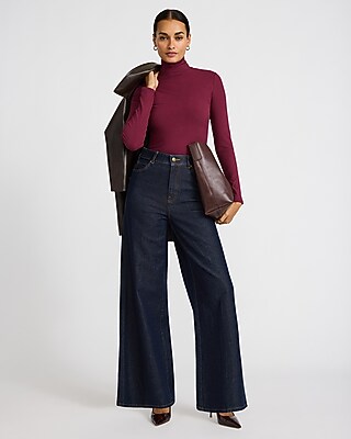 Fitted Ribbed Mock Neck Long Sleeve Top