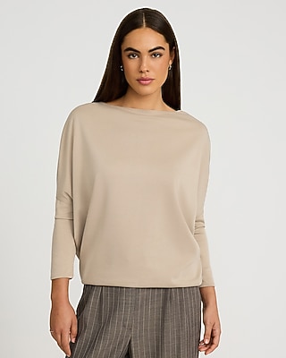 LuxEssentials Boat Neck Long Sleeve Top