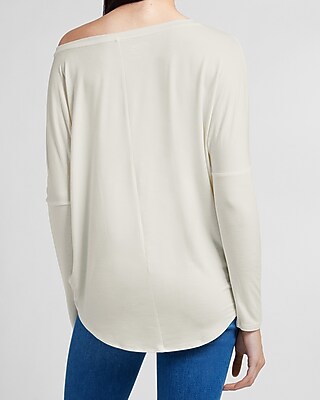 Relaxed Off The Shoulder Long Sleeve London Tee - image 2