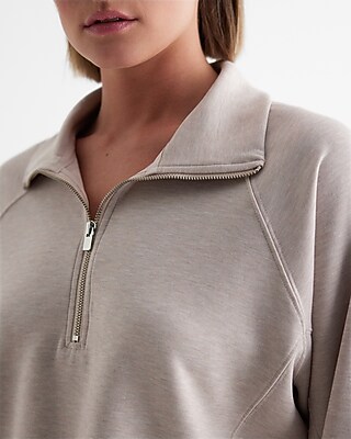 Quarter Zip Boxy Sweatshirt