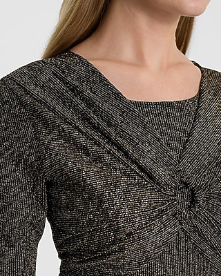 Shine Twist Front Top