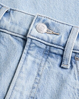 High Waisted Light Wash '90s Bootcut Jeans