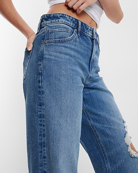Mid Rise Medium Wash Ripped Baggy Tapered Jeans