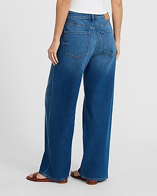 Low Rise Medium Wash Baggy Jeans
