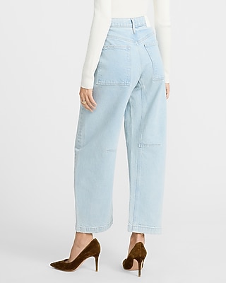 Mid Rise Light Wash Patch Pocket Barrel Jeans