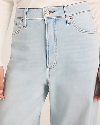 Low Slung Light Wash Baggy Jeans