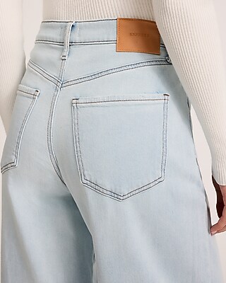 Low Slung Light Wash Baggy Jeans