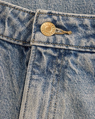 High Waisted Light Wash Relaxed Straight Jeans