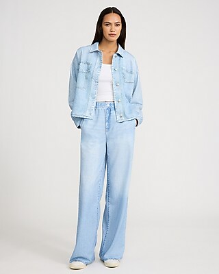 High Waisted Light Wash Pull On Wide Leg Knit Jeans