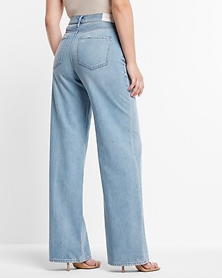 High Waisted Light Wash Modern Wide Leg Jeans