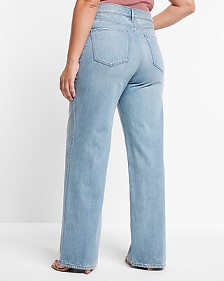 High Waisted Light Wash Modern Wide Leg Jeans