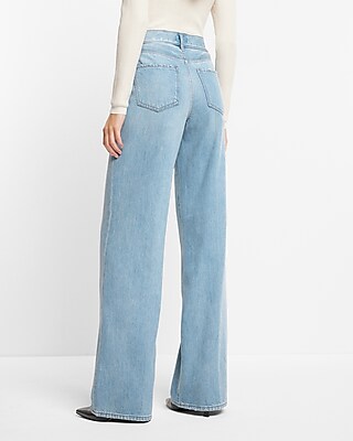 High Waisted Light Wash Modern Wide Leg Jeans