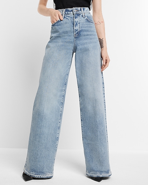 Super High Waisted Light Wash Baggy Wide Leg Jeans | Express