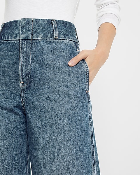 Women's Ultra High-Rise Medium Wash Wide-Leg Jeans