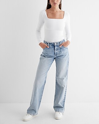 High Waisted Light Wash Pleated Wide Leg Jeans
