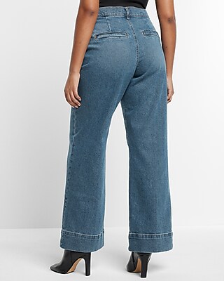 High Waisted Medium Wash Pleated Wide Leg Jeans