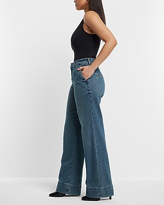 High Waisted Medium Wash Pleated Wide Leg Jeans