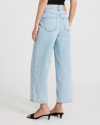 High Waisted Light Wash Wide Leg Ankle Jeans