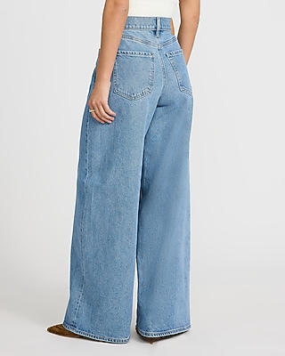 High Waisted Light Wash Relaxed Wide Leg Jeans