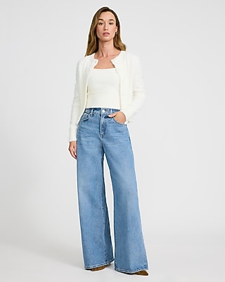 High Waisted Light Wash Relaxed Wide Leg Jeans