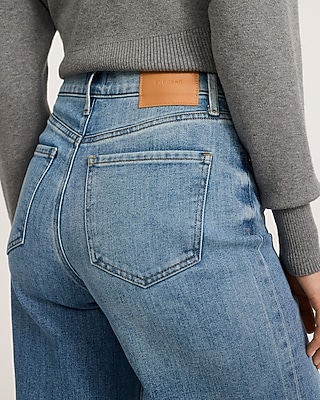 High Waisted Light Wash Wide Leg Jeans