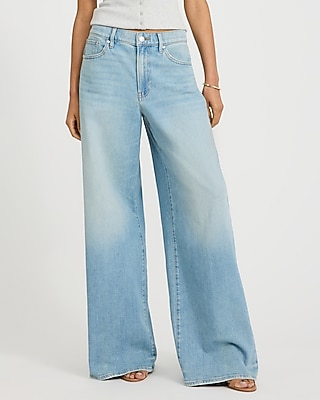 High Waisted Light Wash Relaxed Wide Leg Jeans