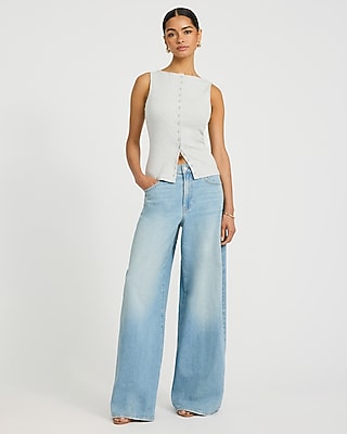 High Waisted Light Wash Relaxed Wide Leg Jeans