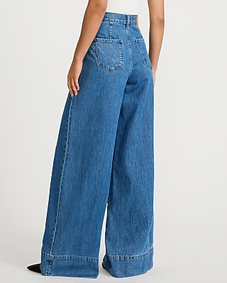 High Waisted Pleated Relaxed Wide Leg Medium Wash Jeans | Express